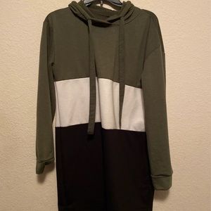 Long fleece hoodie